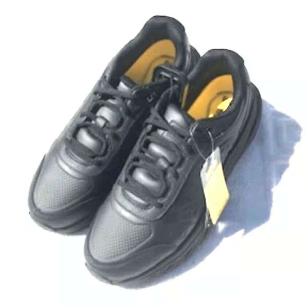 Size: 9 1/2 . Work Safety or Casual Shoes . Anti Fatigue . Tredsafe . New